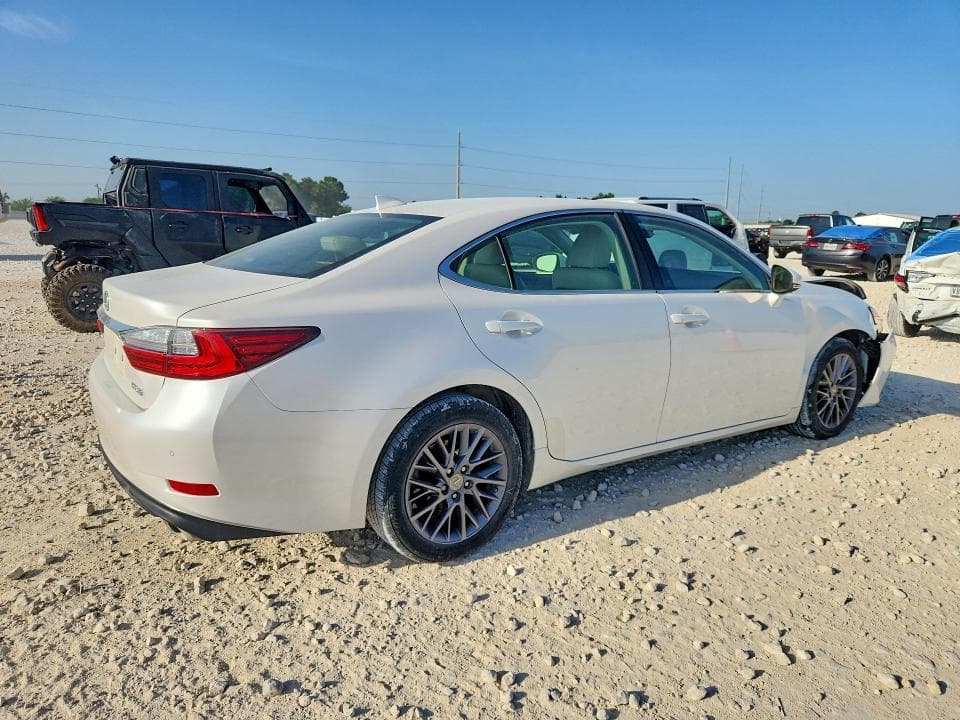 2018 LEXUS ES 350 3