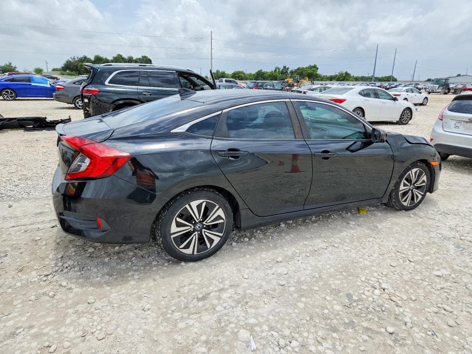 2017 HONDA CIVIC EX 3