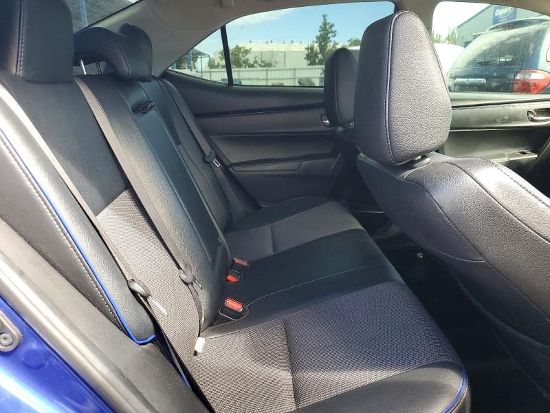 2018 TOYOTA COROLLA SE 10