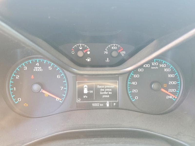 2021 CHEVROLET COLORADO 9
