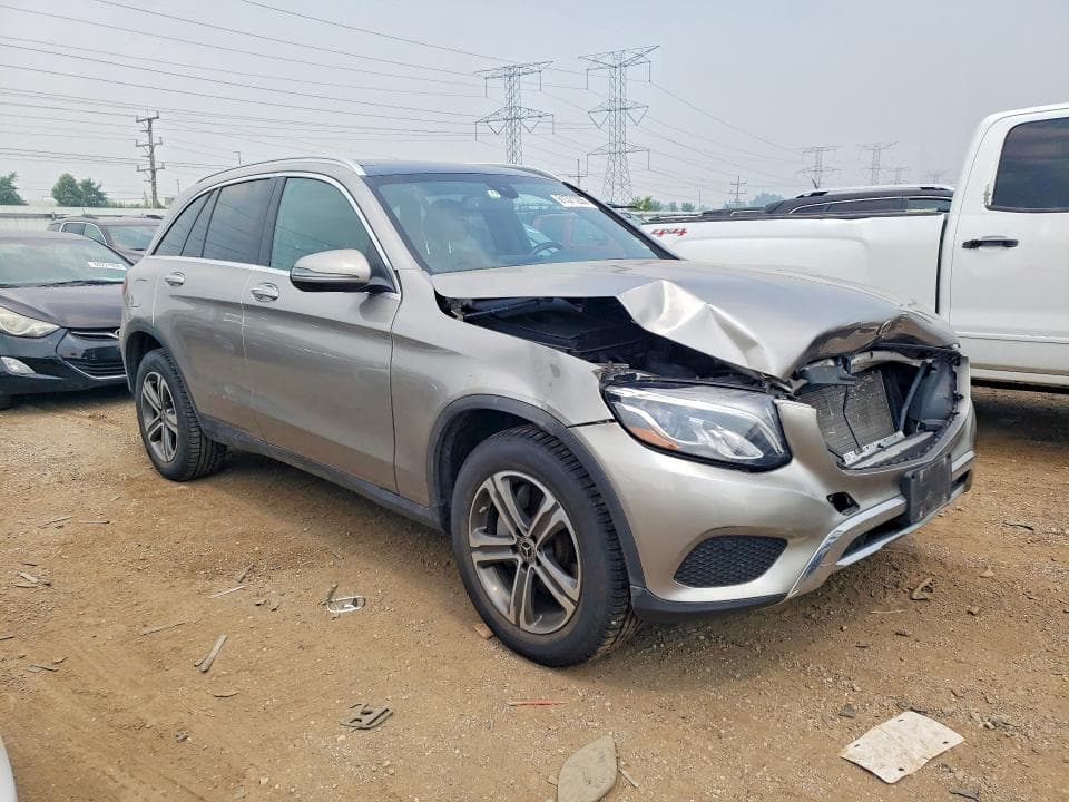 2019 MERCEDES-BENZ GLC 300 4MATIC 4