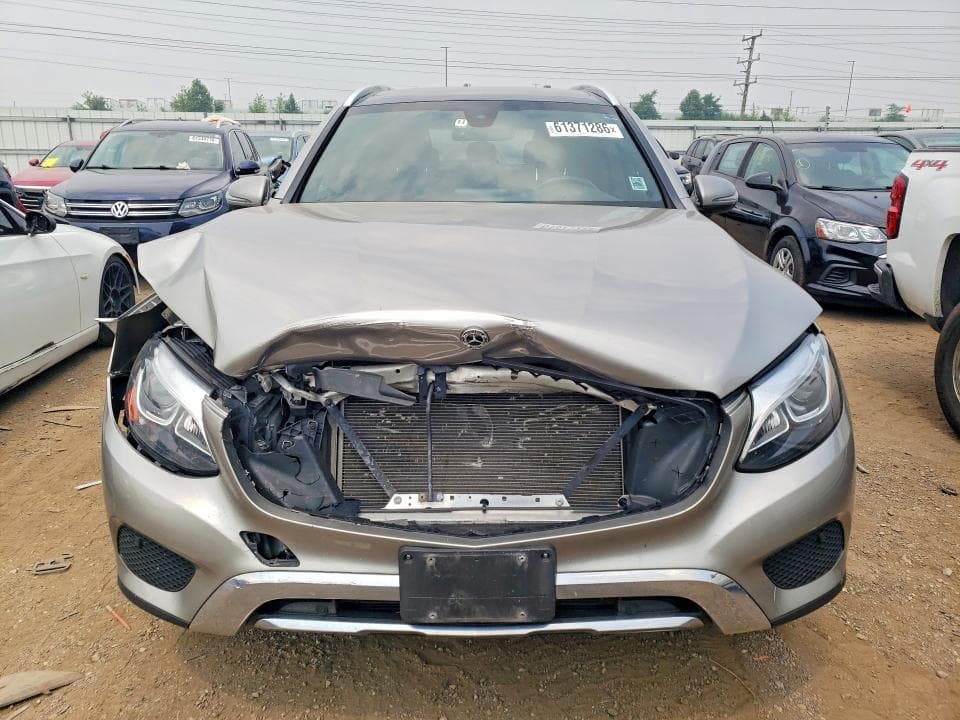 2019 MERCEDES-BENZ GLC 300 4MATIC 5