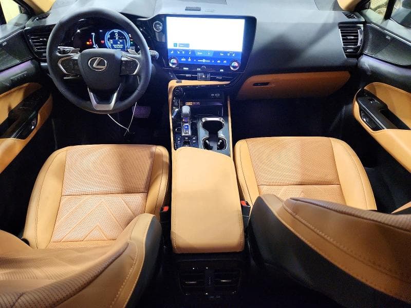2025 LEXUS NX 450H+ BASE 8