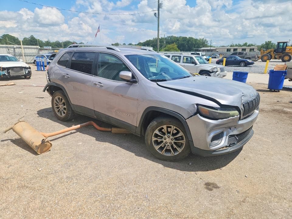 2019 JEEP CHEROKEE LATITUDE PLUS 4