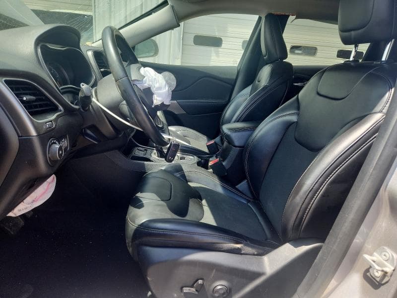 2019 JEEP CHEROKEE LATITUDE PLUS 7
