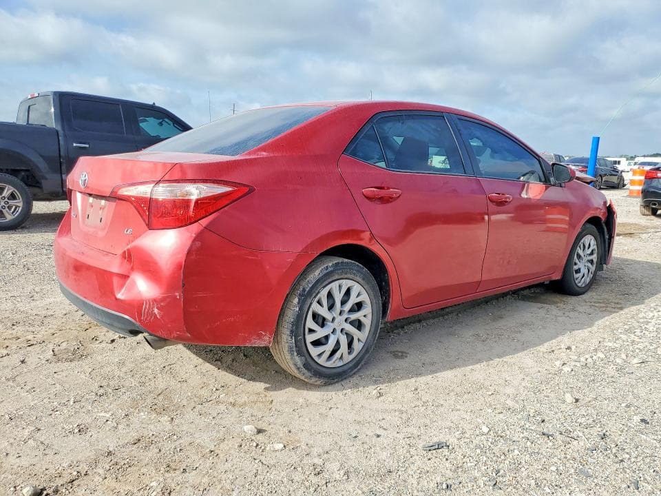 2017 TOYOTA COROLLA LE 3