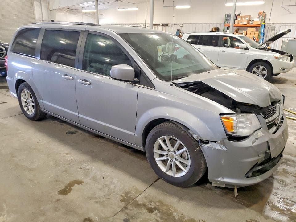 2018 DODGE GRAND CARAVAN SXT 4