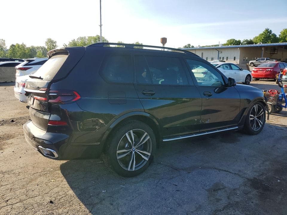 2025 BMW X7 XDRIVE40I 3