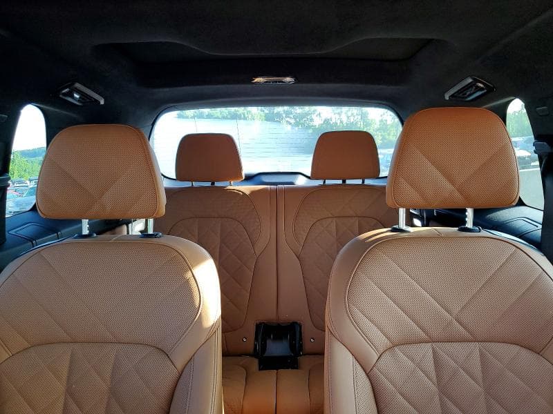 2025 BMW X7 XDRIVE40I 10