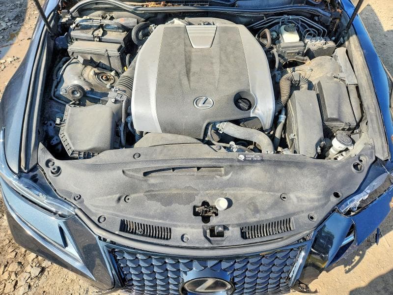 2017 LEXUS IS 300 11