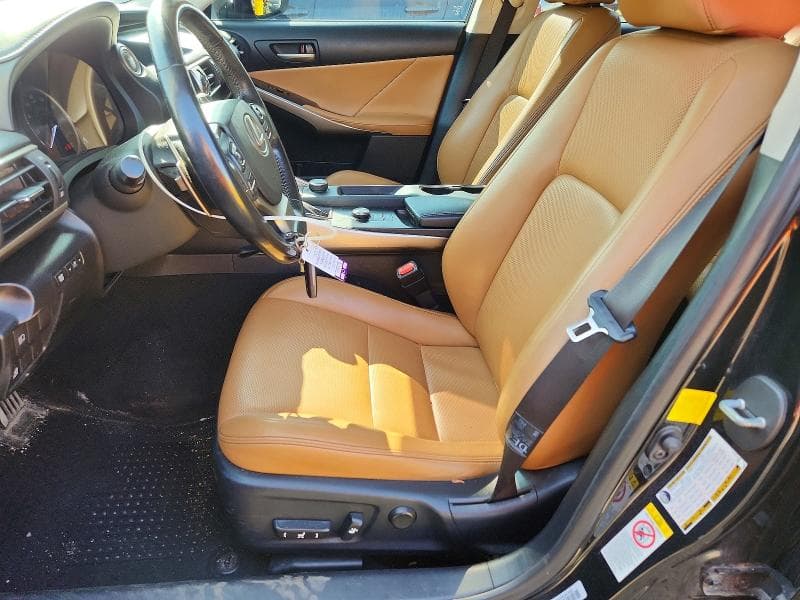 2017 LEXUS IS 300 7