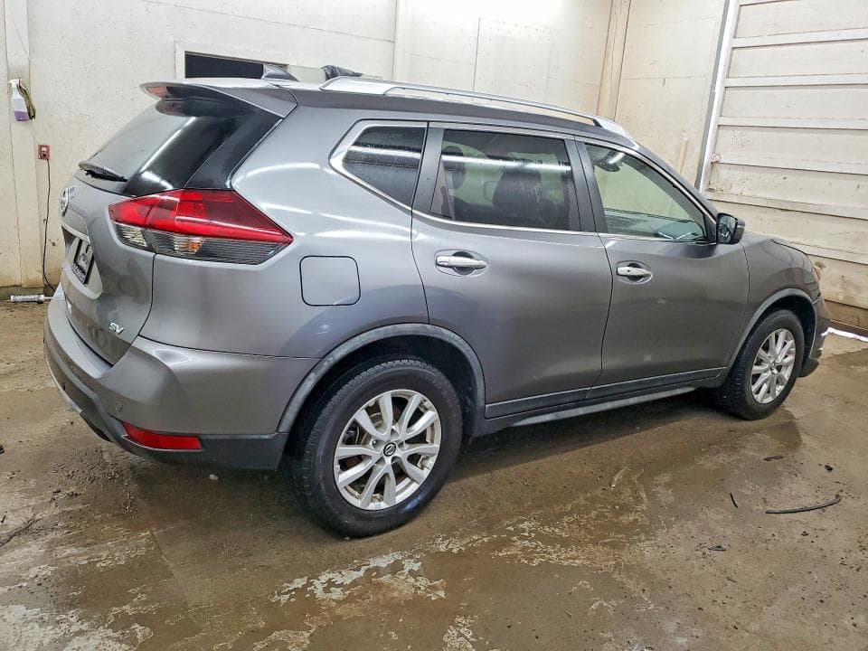 2020 NISSAN ROGUE SV 3
