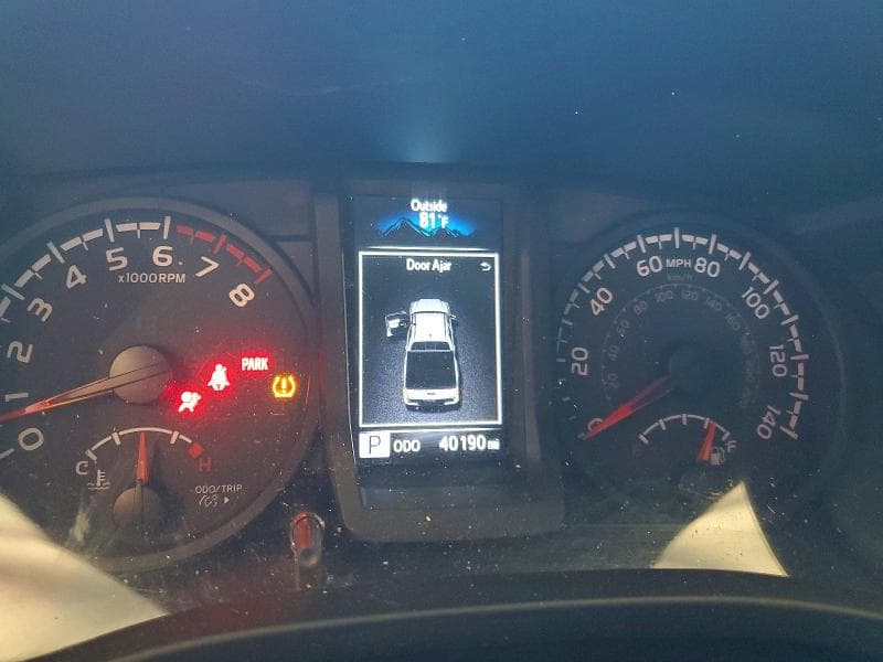 2021 TOYOTA TACOMA SR V6 9