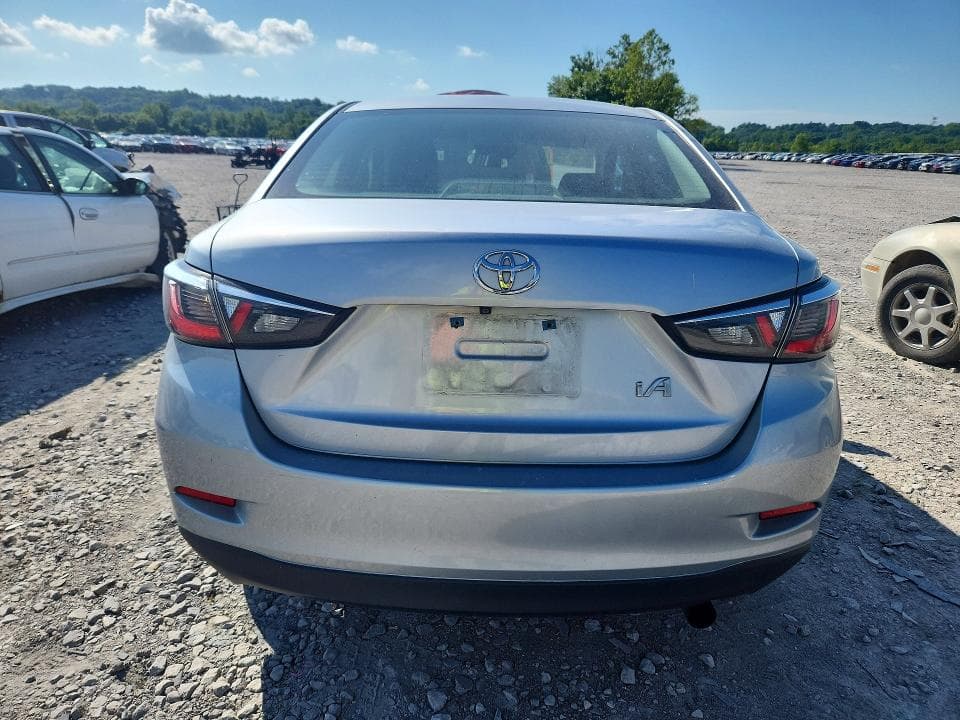 2018 TOYOTA YARIS IA BASE BASE 6