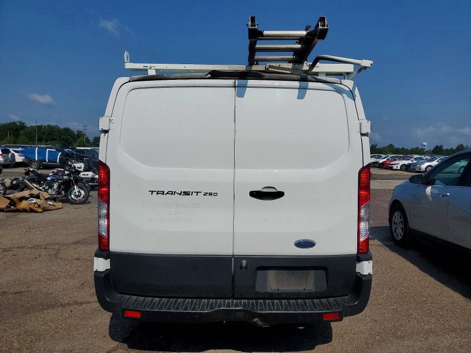 2019 FORD TRANSIT T-250 6