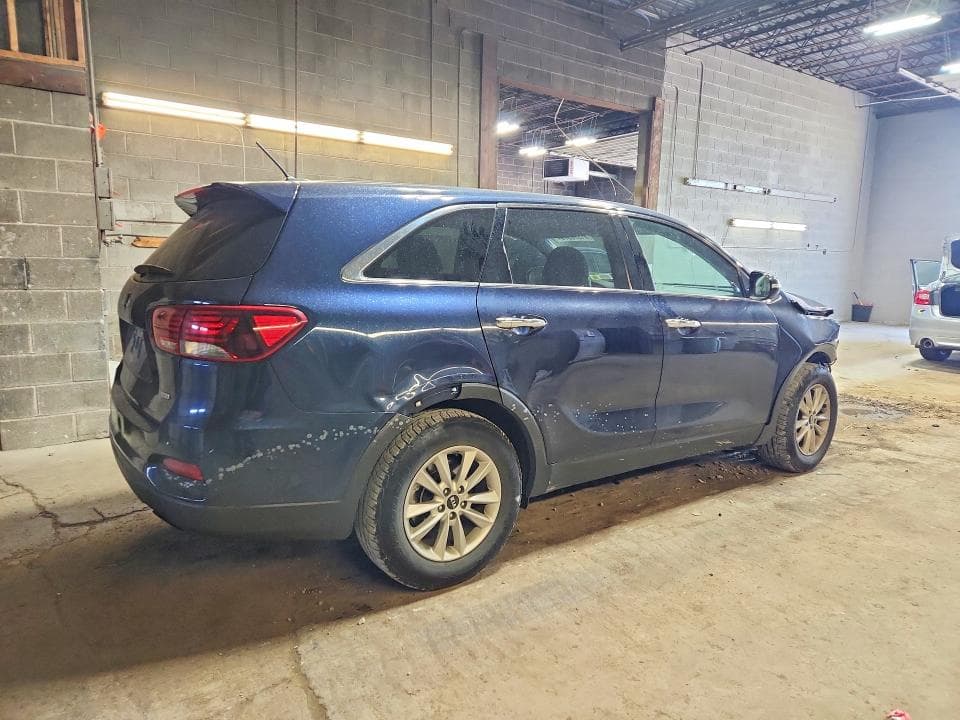2019 KIA SORENTO LX 3