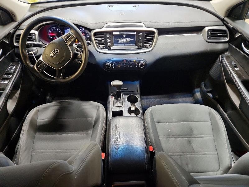 2019 KIA SORENTO LX 8