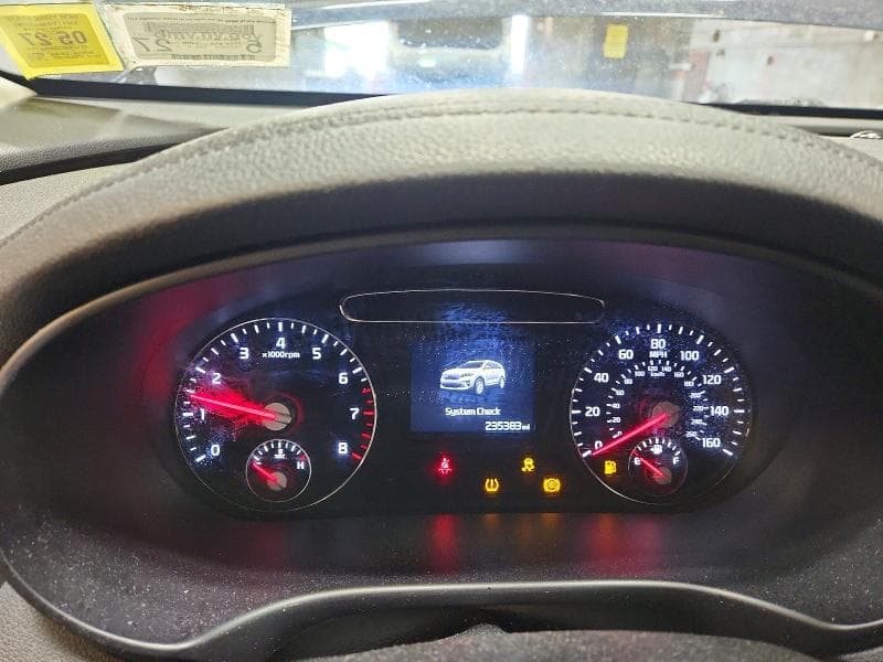 2019 KIA SORENTO LX 9