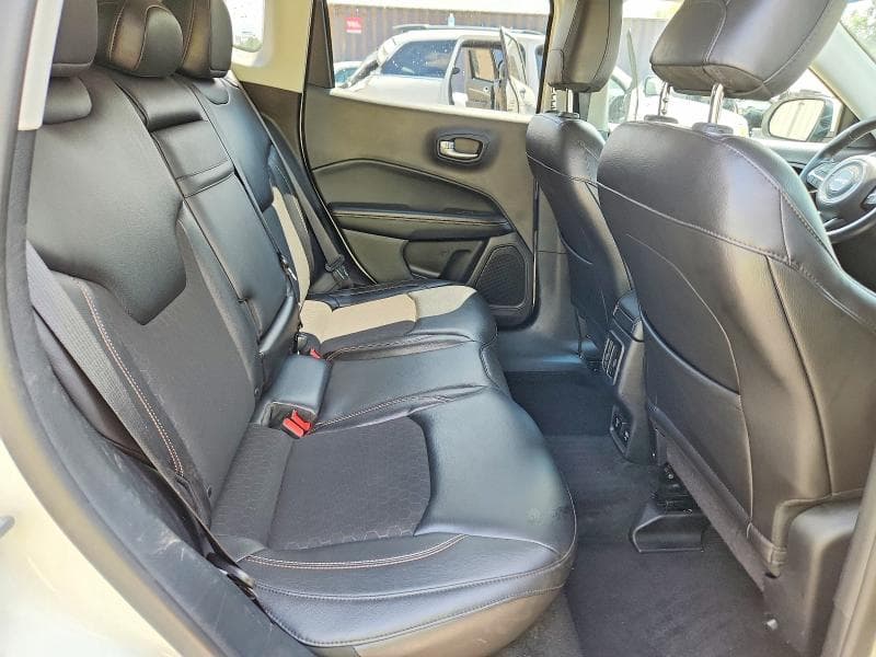 2018 JEEP COMPASS LATITUDE 11