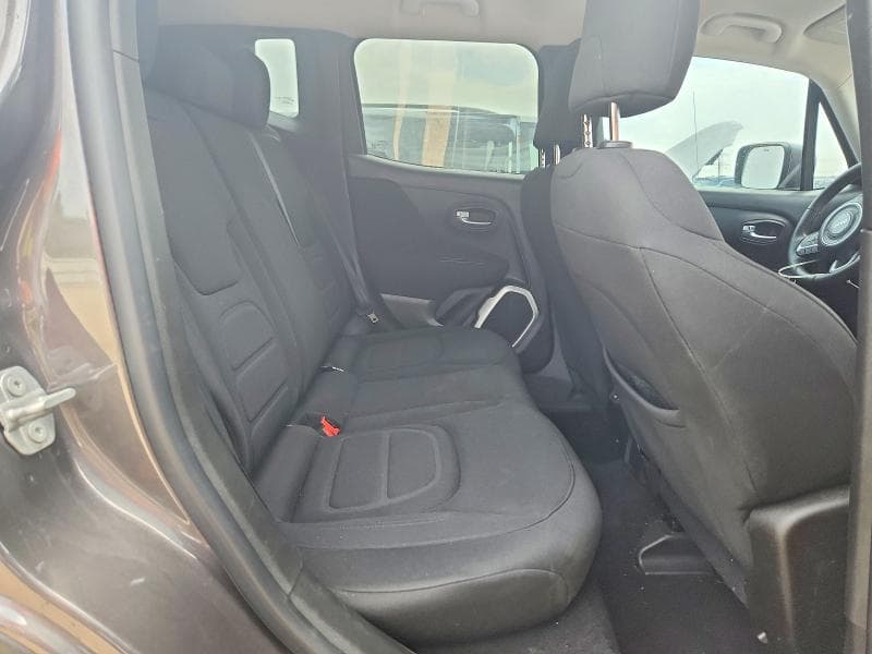 2018 JEEP RENEGADE LATITUDE 11