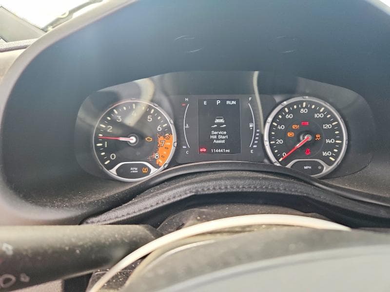 2018 JEEP RENEGADE LATITUDE 9