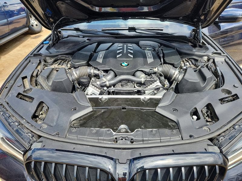 2023 BMW M550XI 11