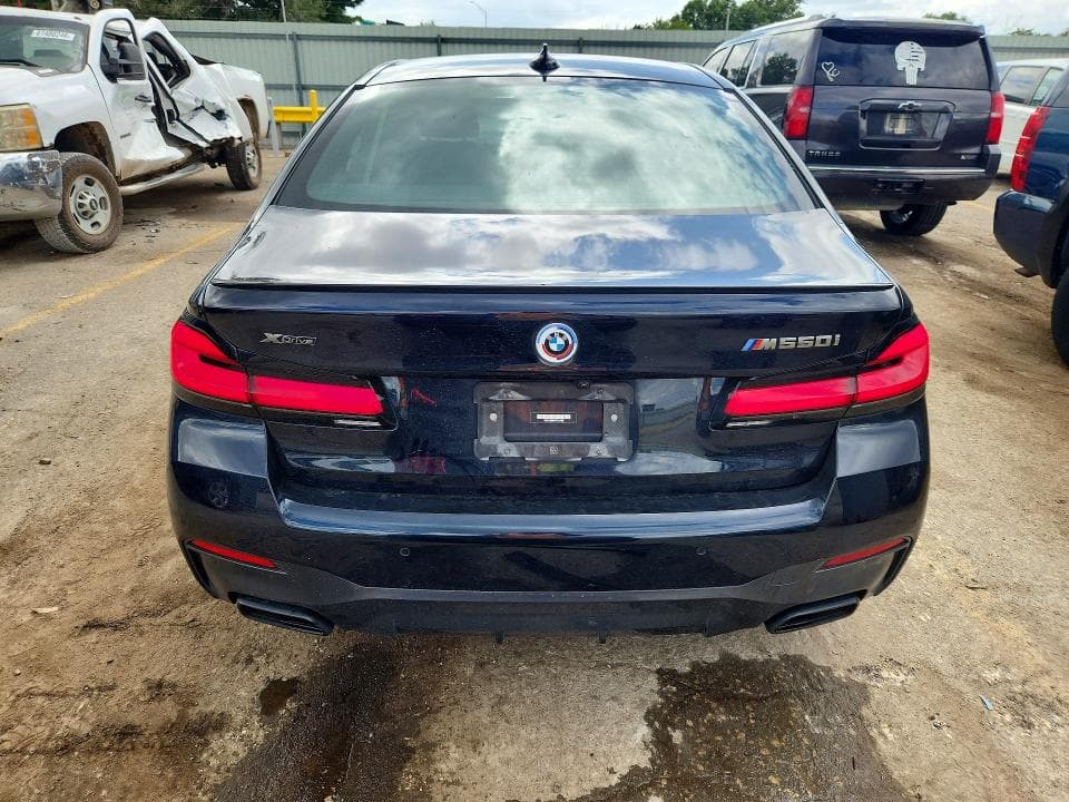 2023 BMW M550XI 6