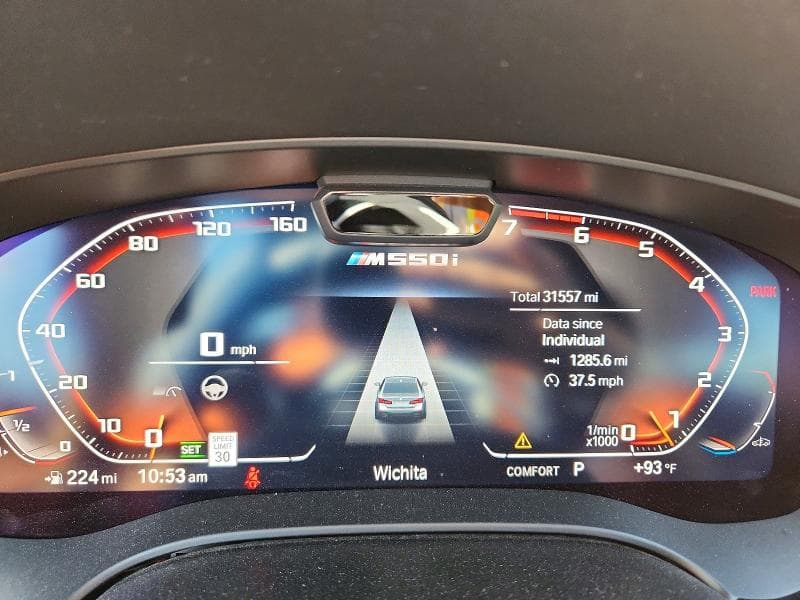 2023 BMW M550XI 9
