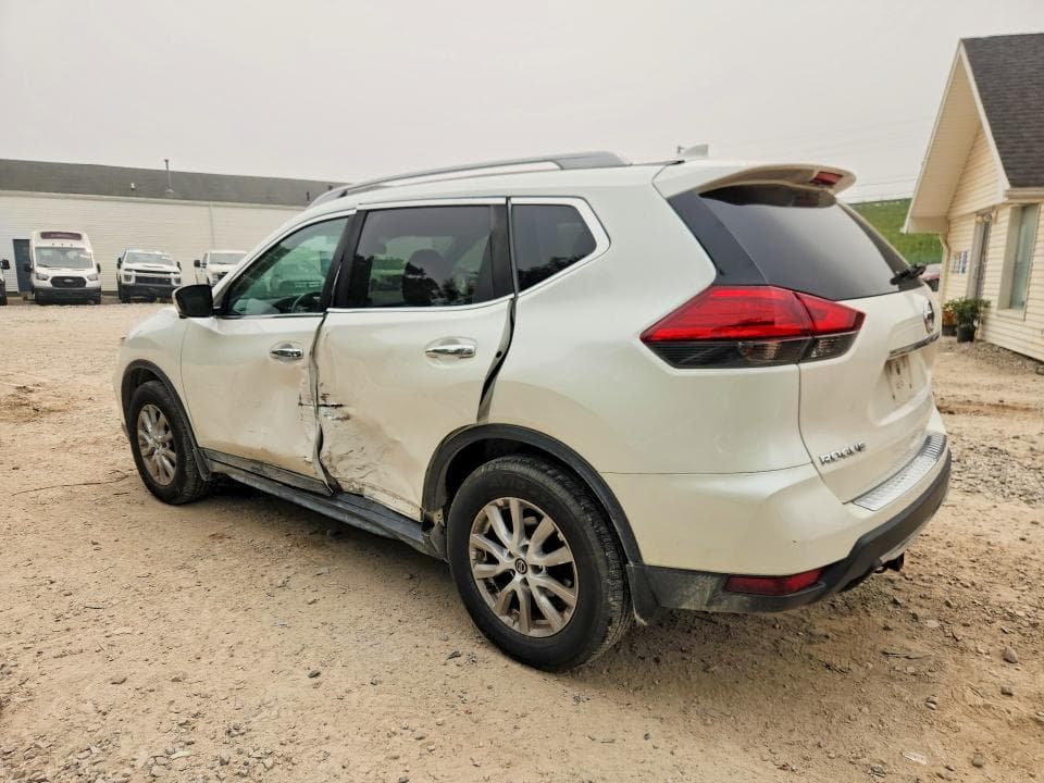 2017 NISSAN ROGUE SV 2