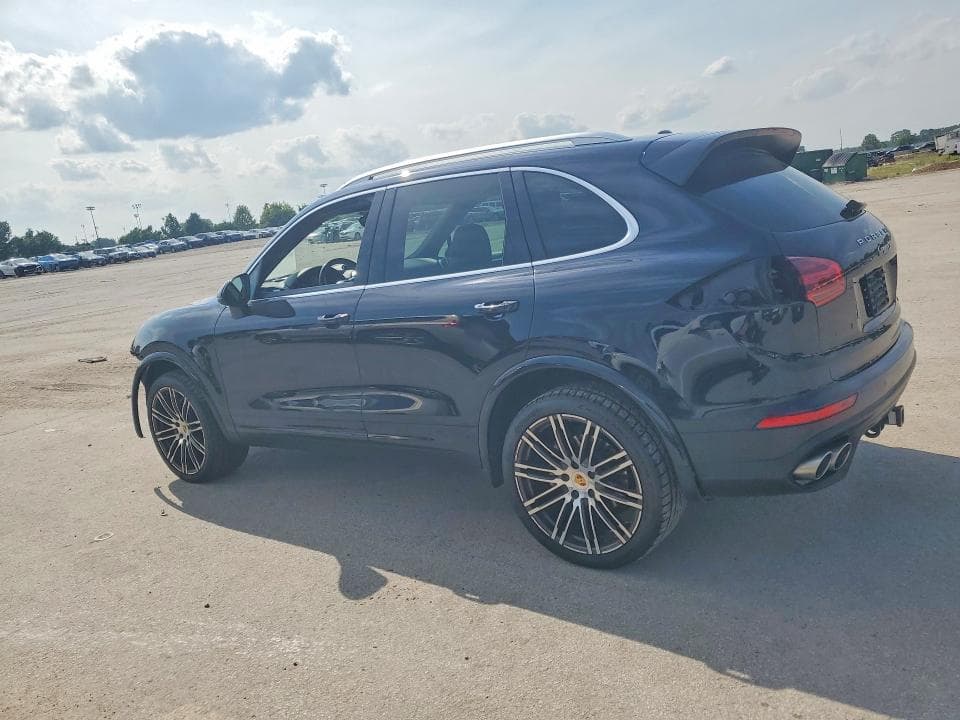 2018 PORSCHE CAYENNE S 2