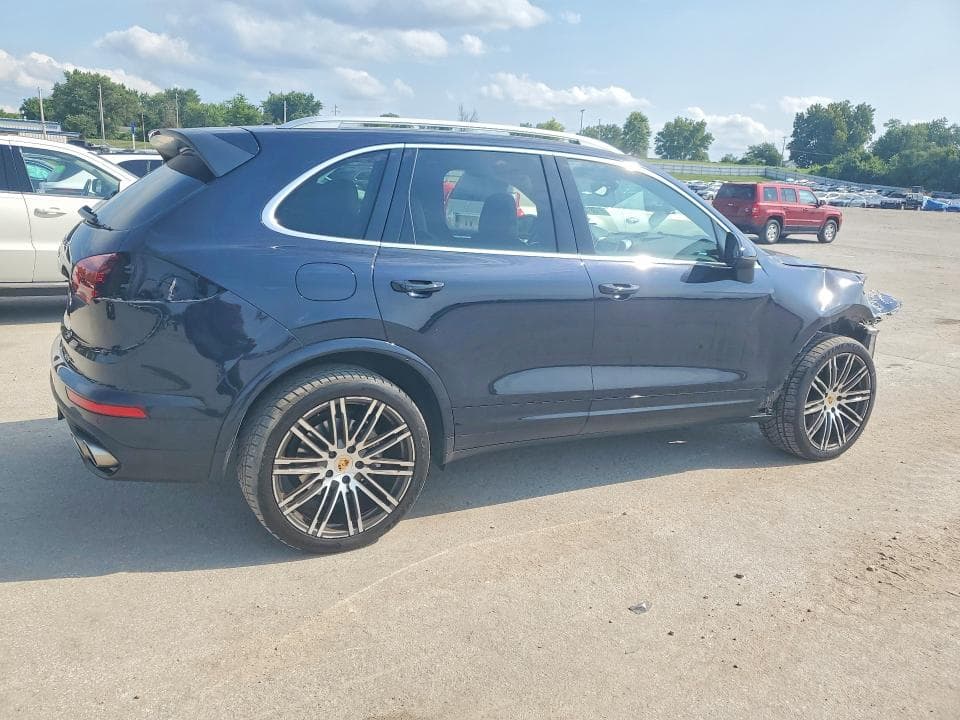 2018 PORSCHE CAYENNE S 3