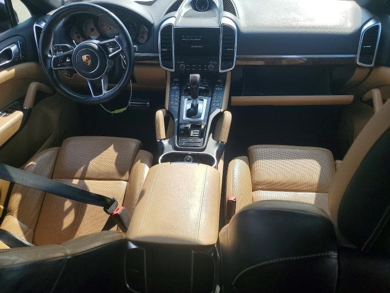 2018 PORSCHE CAYENNE S 8