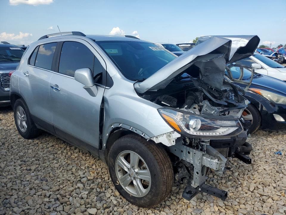 2020 CHEVROLET TRAX 1LT 4