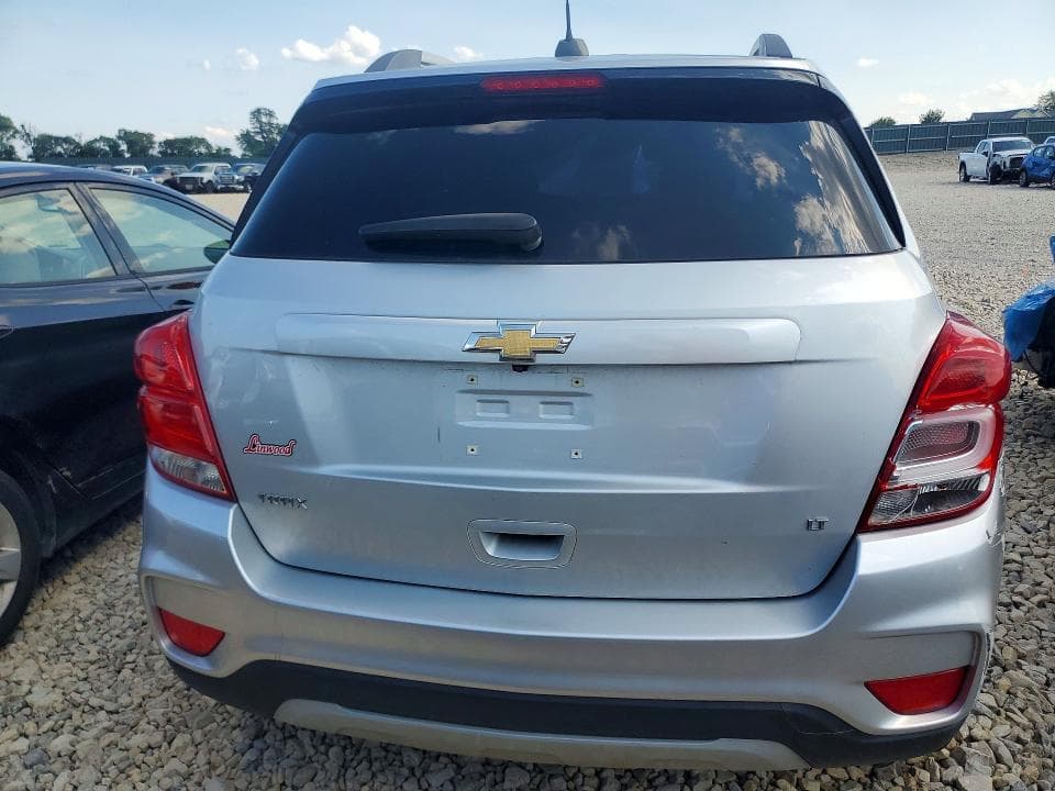 2020 CHEVROLET TRAX 1LT 6