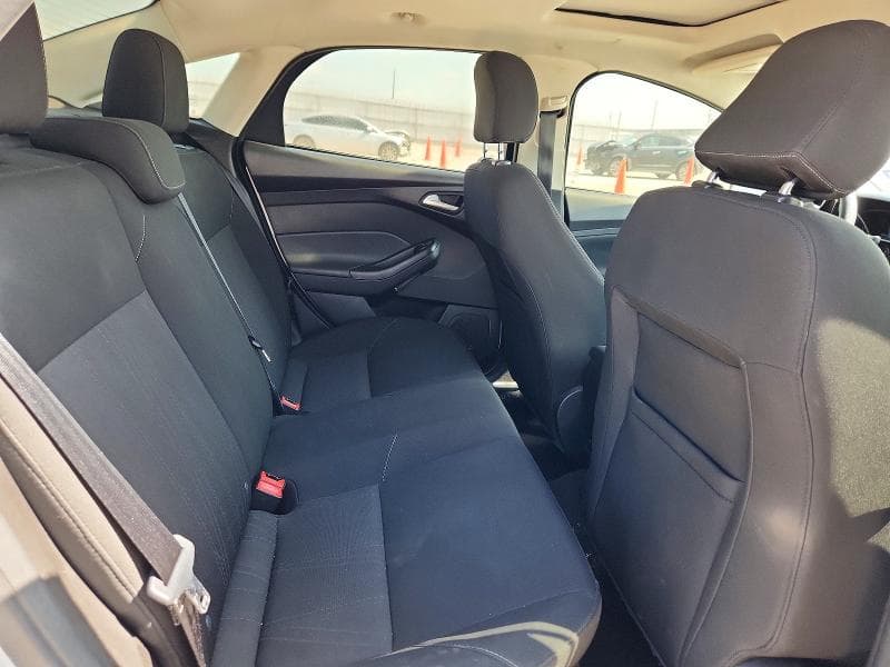 2017 FORD FOCUS SEL 10