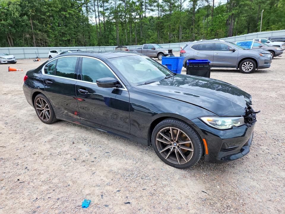 2021 BMW 330XI 4