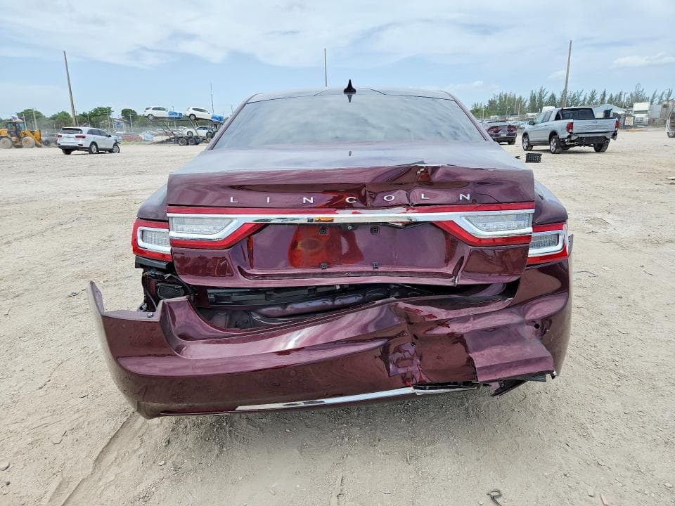 2018 LINCOLN CONTINENTAL RESERVE 6