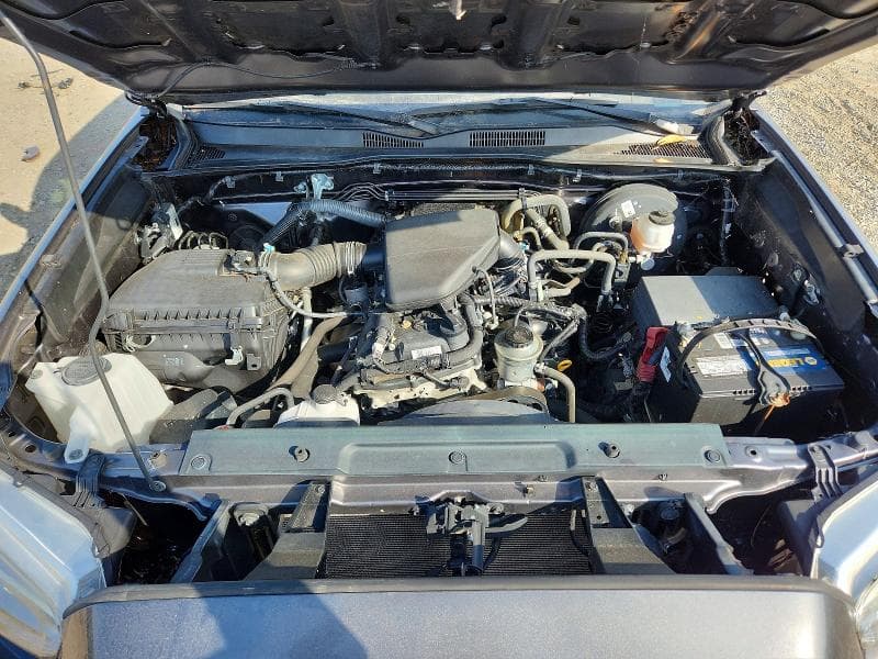 2018 TOYOTA TACOMA SR5 11