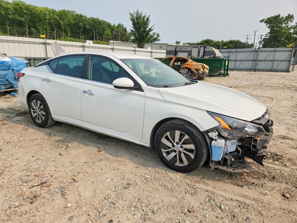 2022 NISSAN ALTIMA S 4