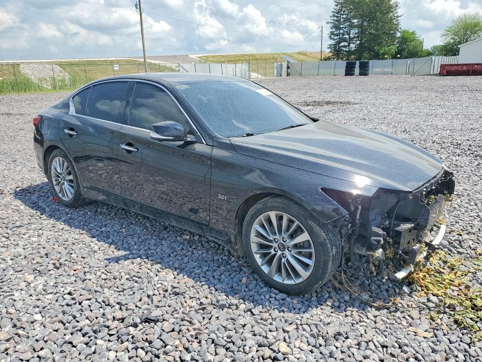 2019 INFINITI Q50 3.0T LUXE 4