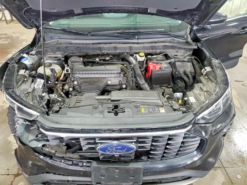 2024 FORD ESCAPE PLATINUM 11