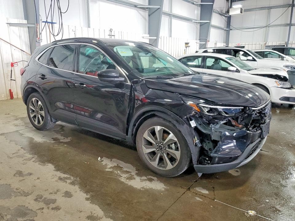 2024 FORD ESCAPE PLATINUM 4