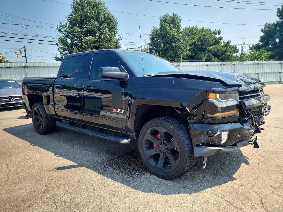 2018 CHEVROLET SILVERADO K1500 LT 4