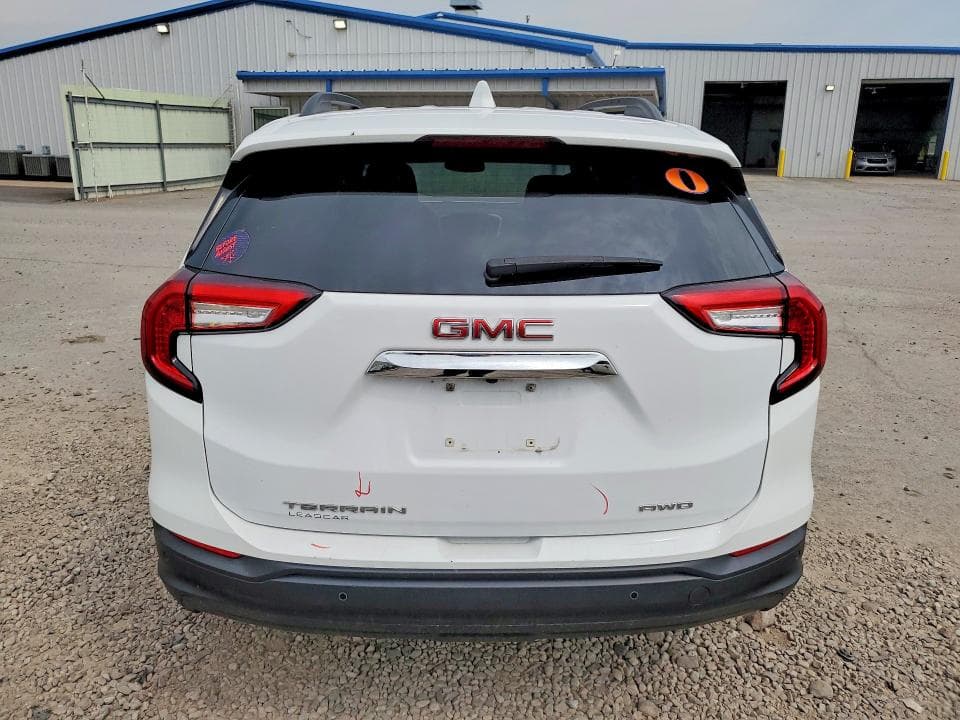 2022 GMC TERRAIN SLE 6