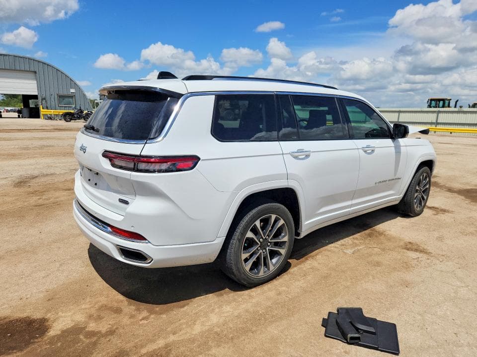 2023 JEEP GRAND CHEROKEE L OVERLAND 3
