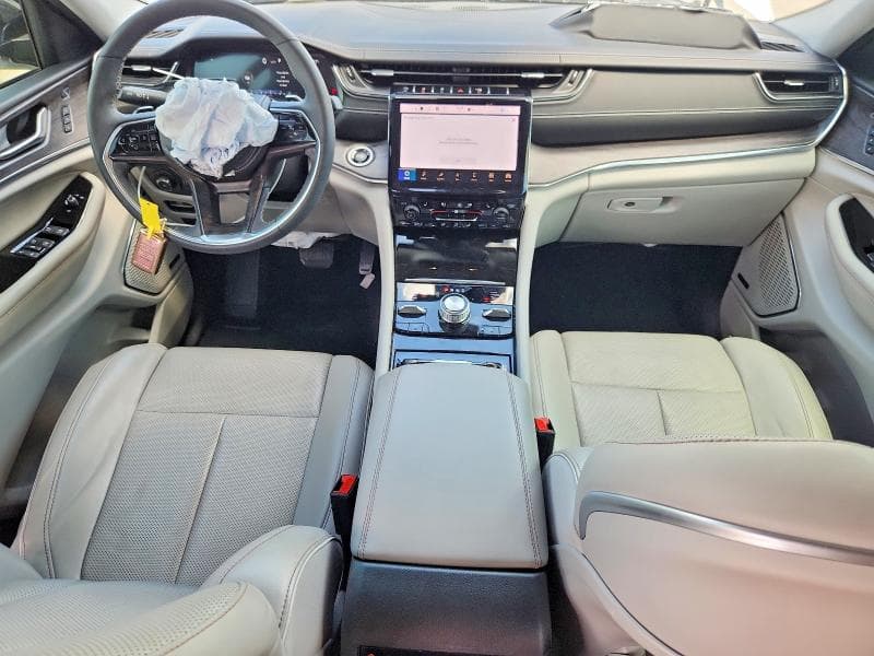 2023 JEEP GRAND CHEROKEE L OVERLAND 8