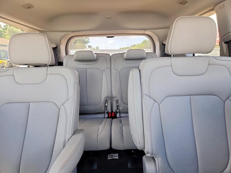 2023 JEEP GRAND CHEROKEE L OVERLAND 10