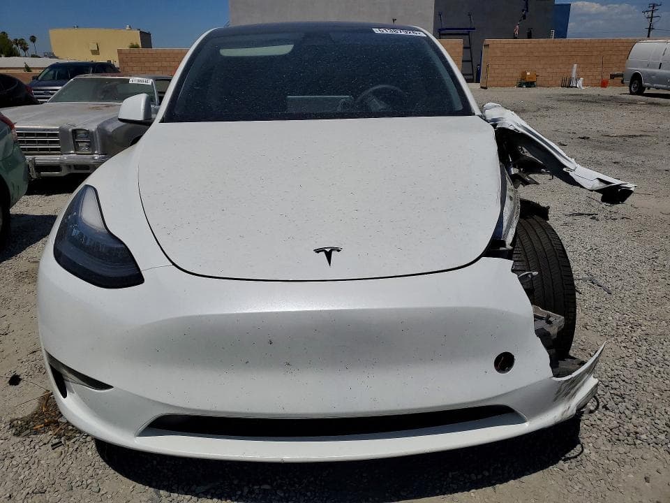 2023 TESLA MODEL Y 5
