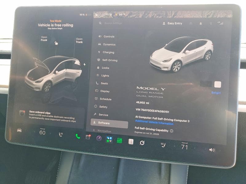 2023 TESLA MODEL Y 9