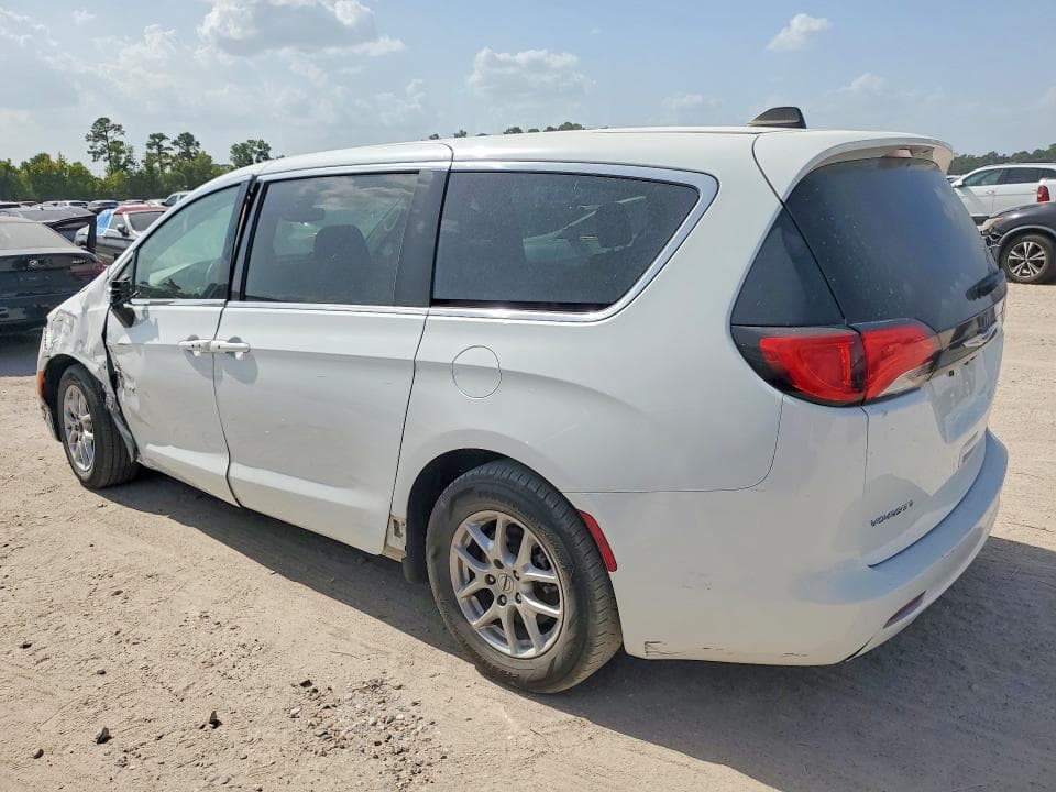 2023 CHRYSLER VOYAGER LX 2